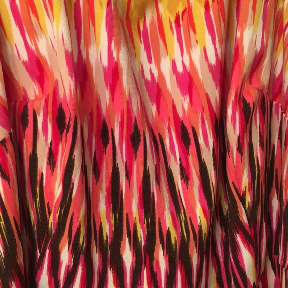 Multi-Color dress - Picture 2 of 3